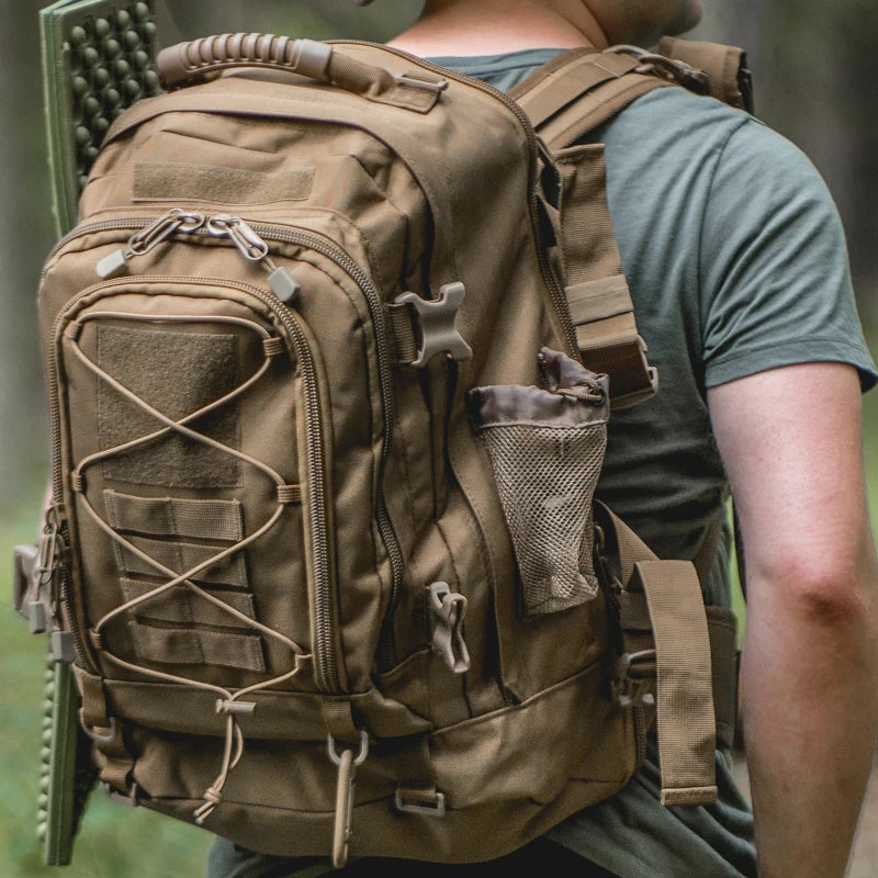 LQARMY Outdoor Tactical Backpack Large Capacity Rucksack