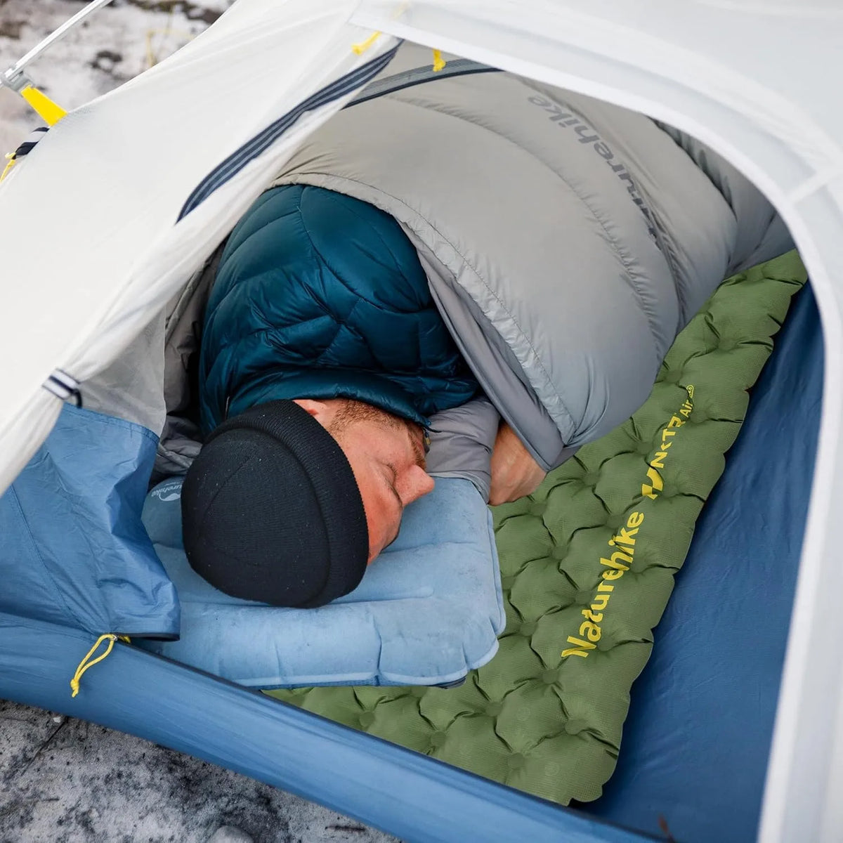 Naturehike Ultralight Insulated Inflatable Camping Sleeping Pad